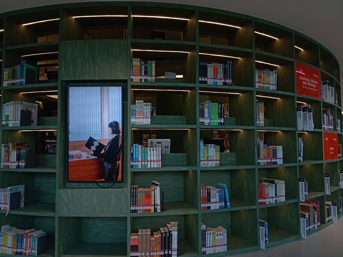 macaatobeli's tweet photo. Berkunjung ke perpustakaan baru. (*´∀`*)

📍Perpustakaan Nyi Ageng Serang https://t.co/fgPErWy0YV