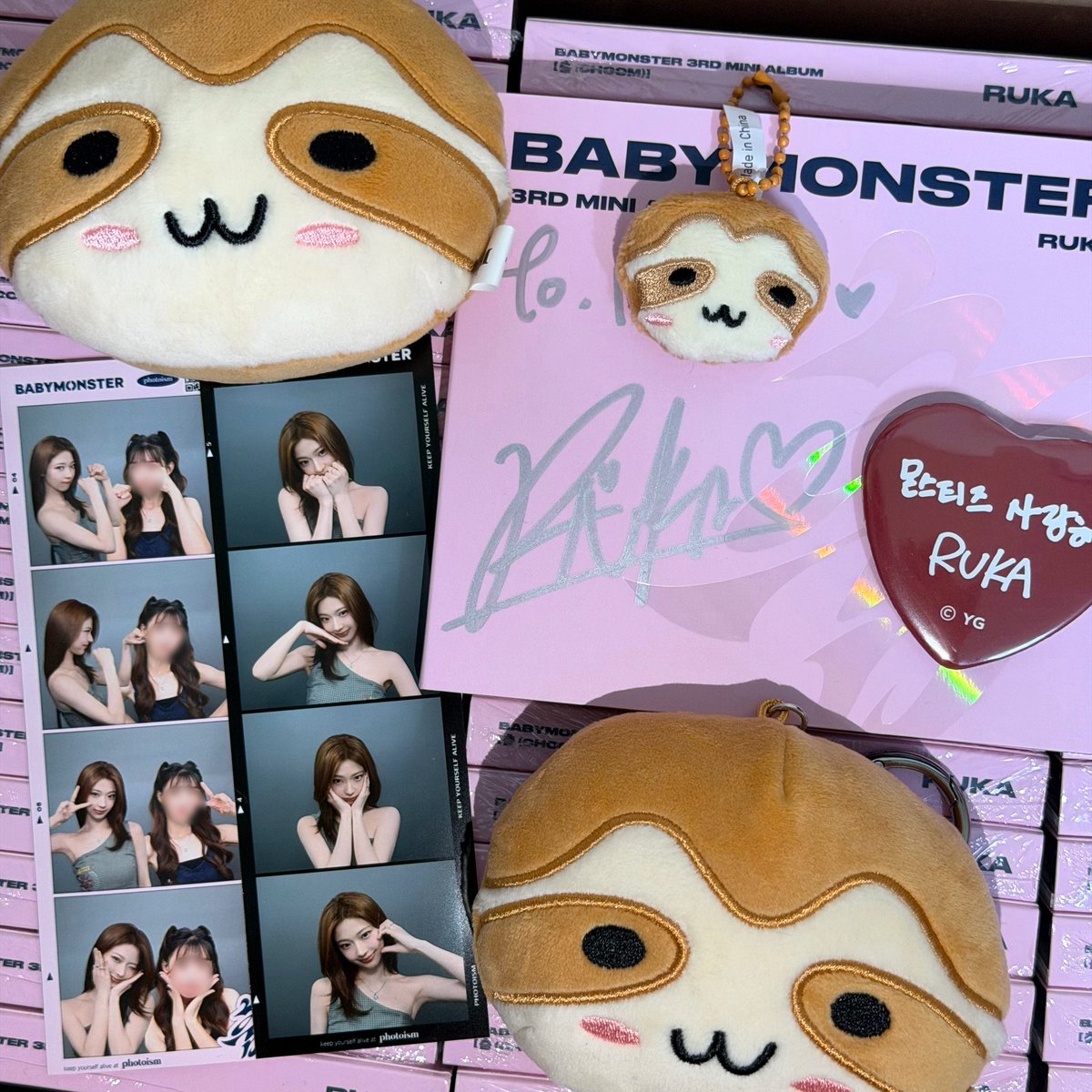i902ii's tweet photo. ꒒ ০ ⌵ ୧ ♡
-
이렇게 되면 제 양옆이 다 최애네요♡⁼³₌₃

#포토이즘 #BABYMONSTER #베이비몬스터X포토이즘 https://t.co/geoH1dX3WV