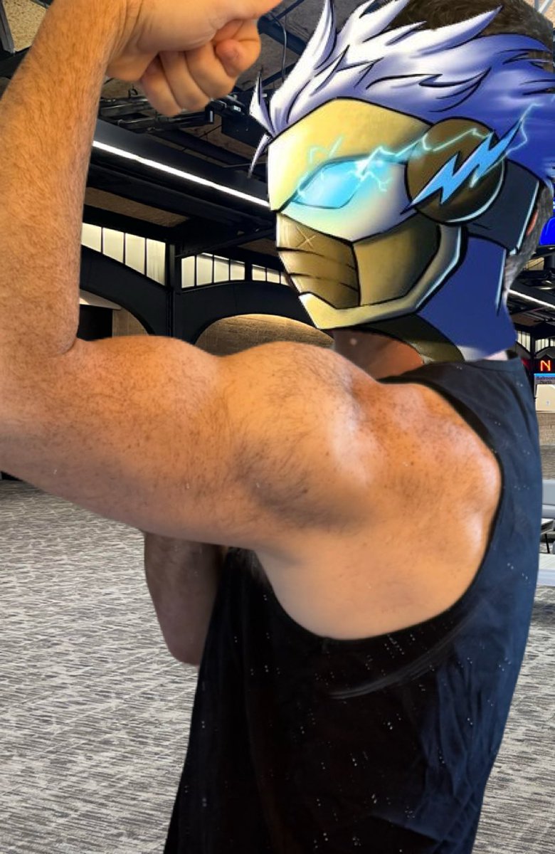 YellowFlashGuy's tweet photo. Get your ass up and go to the gym https://t.co/ieY9ESfrBF