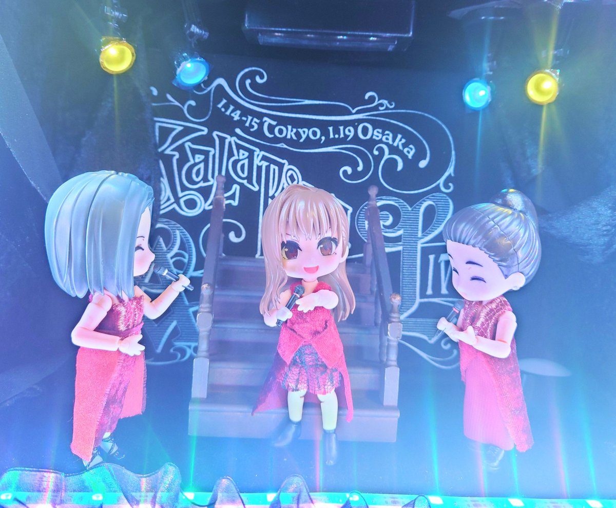 schwarz1335's tweet photo. Kalafina Anniversary LIVE 2026
EN."into the world"②
叶うならば
またこの先もずっと音楽の旅を続けたい
こんなに彷徨って世界はまだ幼く
恐れと歓びの向こうへ続いている
#Kalafina
#Kalafina_Anniv2026
#Kalafinart💙🖤🤍 https://t.co/qUs6UkYQcQ
