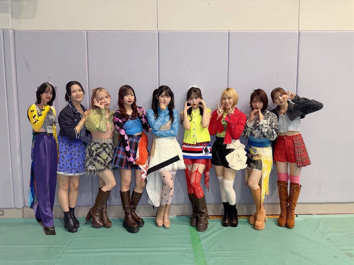 angerme_upfront's tweet photo. THANKS 10TH GIGA Special LIVE
POPPIN BASE in GIGA
📍おおきにアリーナ舞洲（大阪）

ありがとうございました✨
気持ちは9人で！💚
アツいステージをお届けしました🔥

本日のセットリストはツリーを
チェックしてください✅

#アンジュルム サブスクはこちらから！
▼https://t.co/KVaS2epvvC

#ジャイガ #GIGA #GIGA10TH
@giga_osaka @POPPINBASE