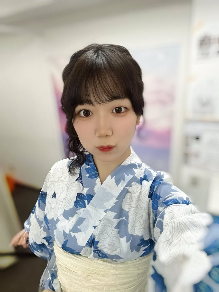 qscs_md's tweet photo. ━━━━━━━━━━━━
　      𝐃-𝟑:  #ひまわり

           𝐐𝐒𝐂𝐒 𝐋𝐈𝐕𝐄
👘🩷ミニ浴衣公演🩷👘 

  2026.08.02  START18:00
━━━━━━━━━━━━

#maidreamin #めいどりーみん
#QSCSLIVE #メイドカフェ https://t.co/uPLxya0Oxb