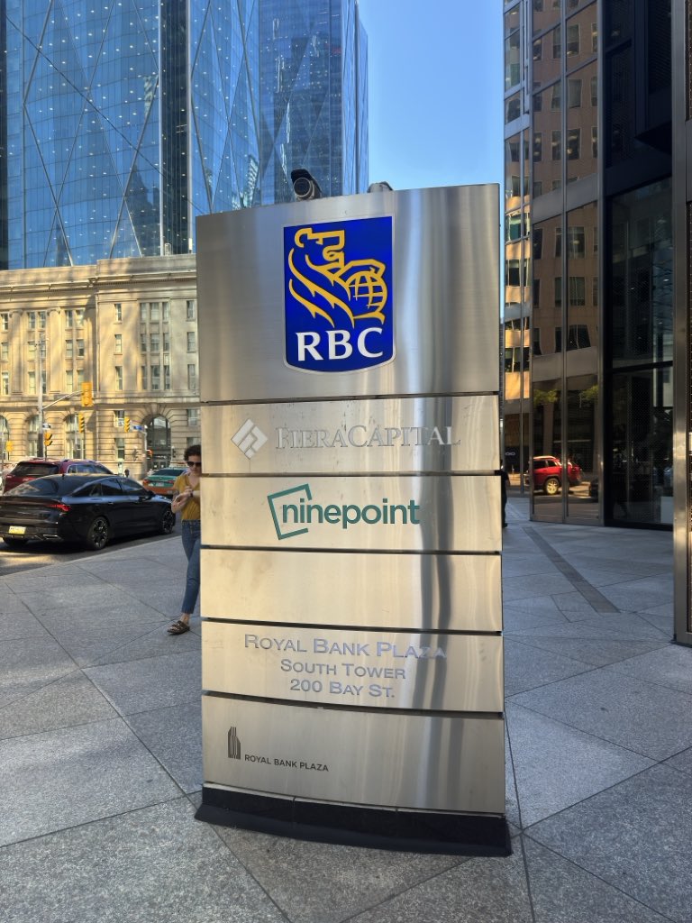 0xsubwizard's tweet photo. as oil and gas nerds, today we pay pilgrimage to @ericnuttall’s office in downtown toronto https://t.co/tLHuWMOFoB