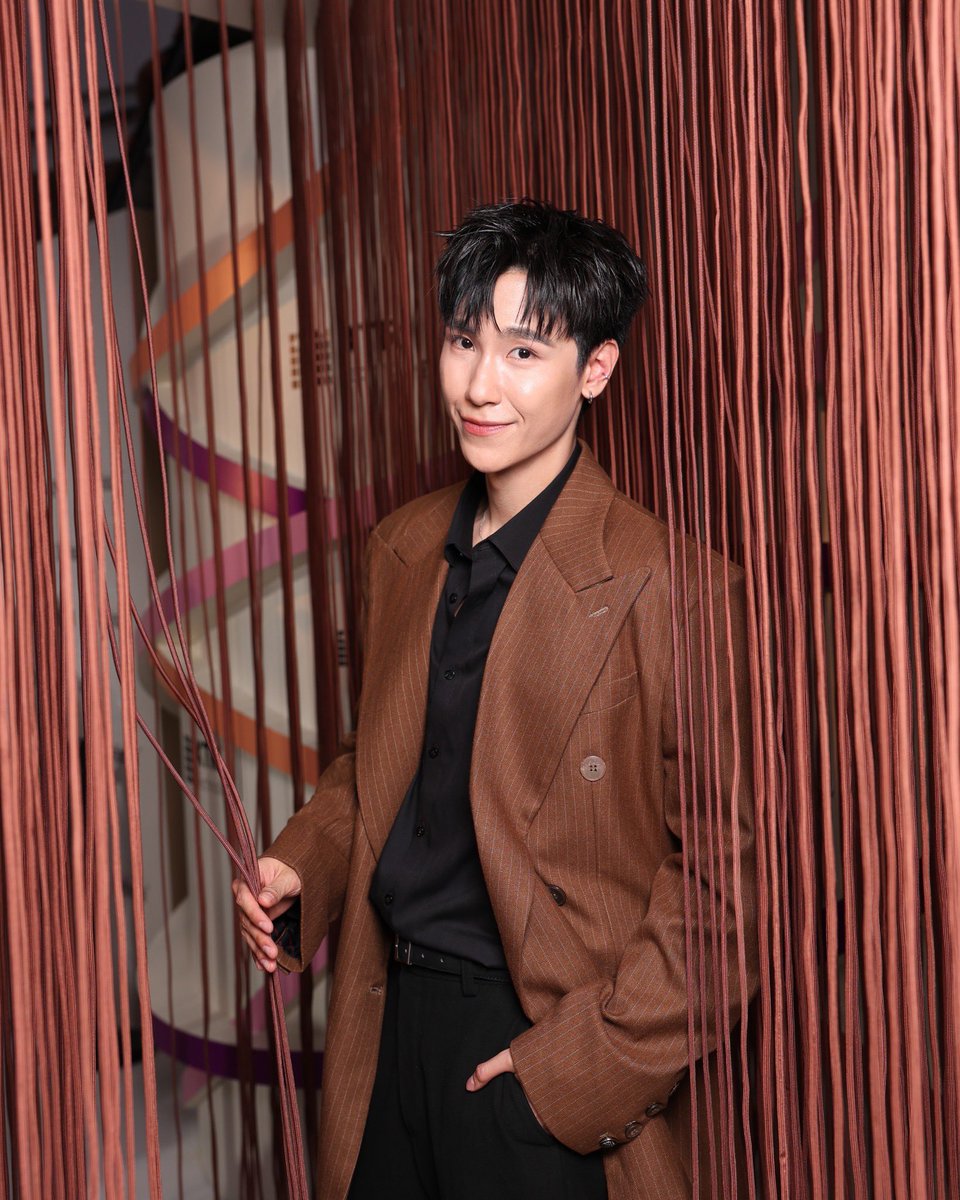 Thej_Juniors's tweet photo. [30/07/26] menariniaestheticsthailand IG Post

JUNIORMARK TIMELESS BEAUTY 

#JuniorMarkxMenarini

🔗 https://t.co/19T4SIw972

#Junniorrs #JuniorMark 
#JunniorrsUpdate https://t.co/7NeKjQF1K8