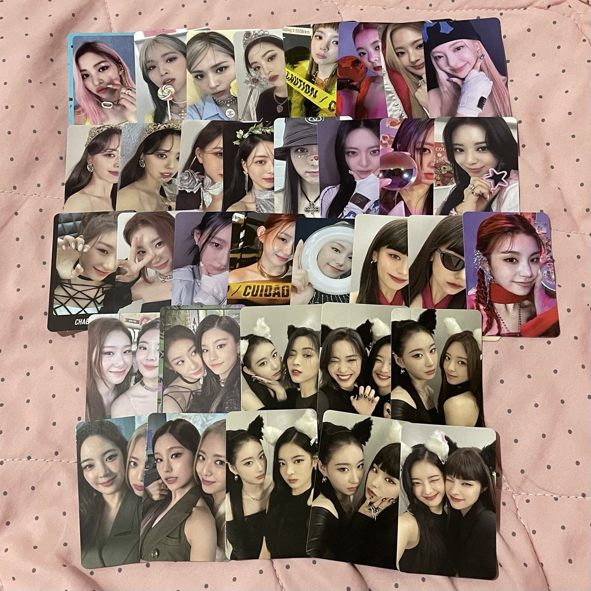 imnotgisellee's tweet photo. WTS LFB Miscellaneous Girl Group Photocard
레드벨벳 아이린 있지 태연 포카 양도
Red Velvet Irene Itzy Taeyeon

✅ boleh opshar / drop di GO
✅ boleh satuan
🍊 bisa oren

Tolong mention setelah DM ya 🤗 https://t.co/7SfBr1U2ak