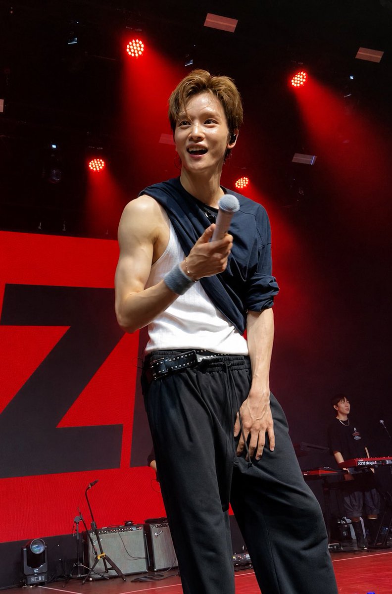 skeletonfflower's tweet photo. saudade do meu sungchan petista #voltariize https://t.co/SDubHiSVUR