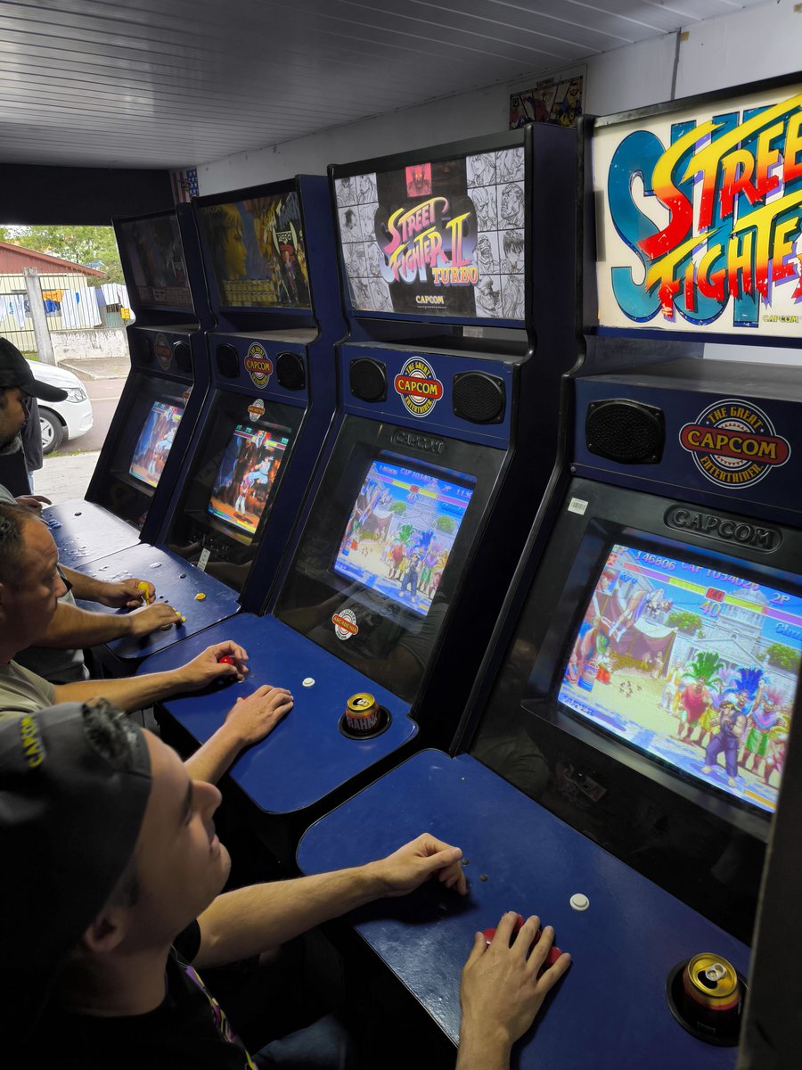 ArcademiaFliper's tweet photo. Arcademia fliperama curitiba PR-Brasil
#arcade #videogame https://t.co/wTUPWs2dGu