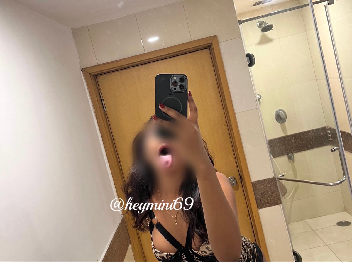 miniemumbai's tweet photo. What’s the nastiest thing you enjoy in bed that really turns you on? 

Telegram id - @heymini69 https://t.co/100MzszbcQ