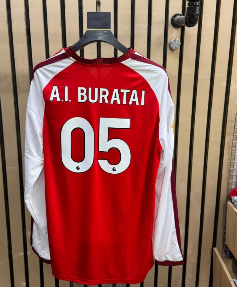 ykgunnerz's tweet photo. Ready to be delivered....😍😍

Arsenal home LONG SLEEVE available

20,000 naira only 

Customization....3,000

Medium to 3XL sizes available 

DM to get yours now!!!!

Or send a Whatsapp message to....08083184042 https://t.co/lFkCDZv2NV