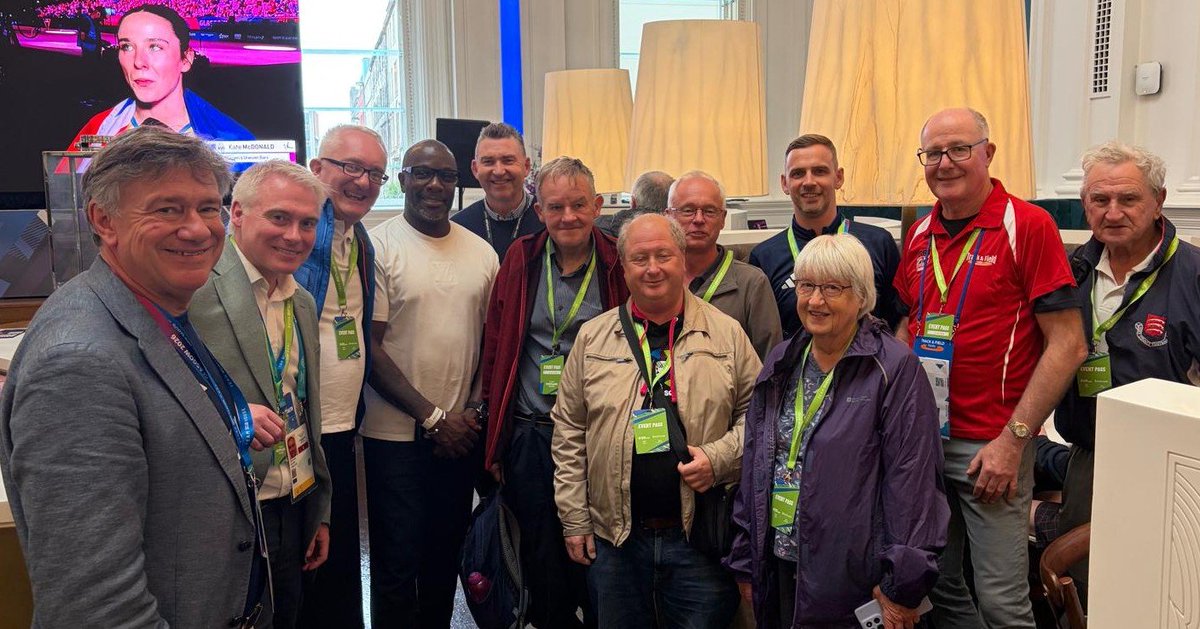 BASCSupporters's tweet photo. Fantastic to bring together 43 members in the wonderful Team Scotland 🏴󠁧󠁢󠁳󠁣󠁴󠁿 House this week to talk athletics and catch up! ⭐ https://t.co/L5nQwqHenE