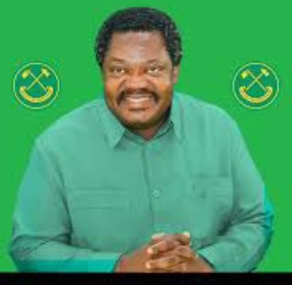 maganja_ye71804's tweet photo. Kwa wale mnao amini:
1. Kuwa CCM ina nia njema ya Taifa kuridhiana 
2. Kuwa CCM ina nia ya kuwapa Watanzania haki yao ya Kuandika Katiba Mpya.
Namuomba Mungu awapeni macho ya kuona na Masikio ya kusikia yatakayo fuata kwenye suala la Nchimbi na uongozi wa Chama Dola - CCM 1/4 👇 https://t.co/E0Yg7aDzcI