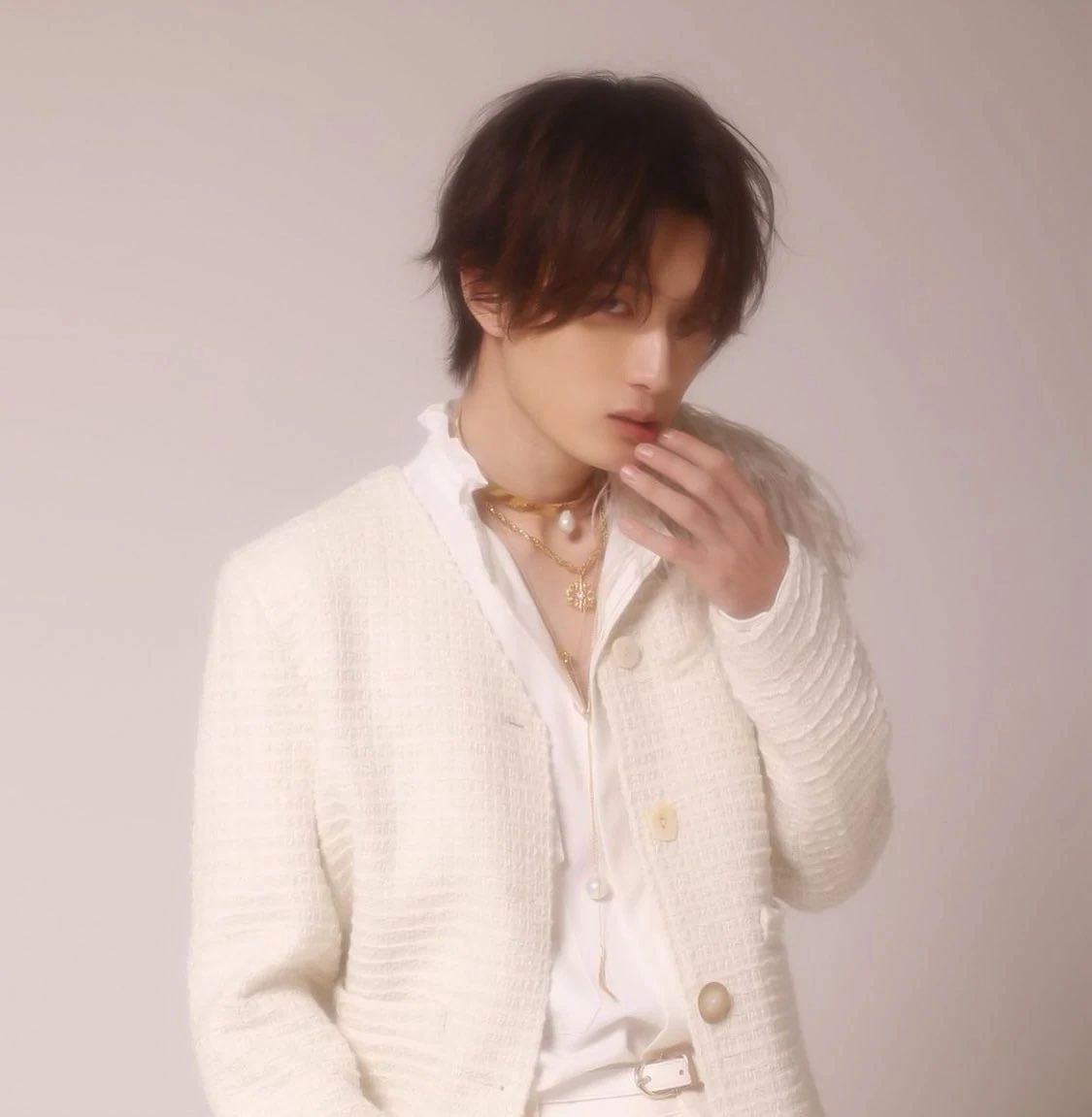 dendendandan0's tweet photo. ほんとに白がよく似合う方で
 #MILK  #山中柔太朗 https://t.co/AWl6GIpImz