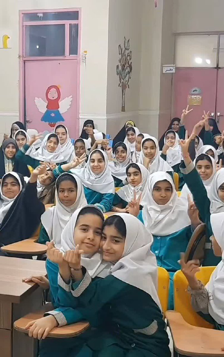 ((اکانت جدیدم))aroz tweet media