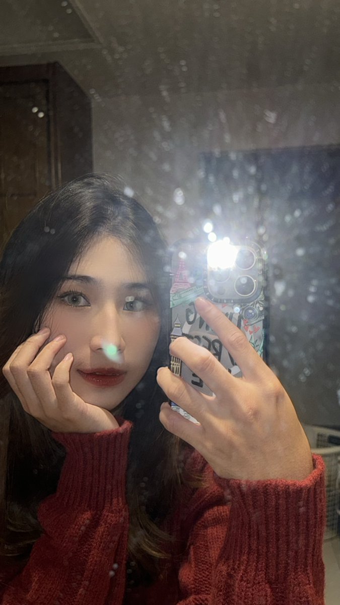 l750826's tweet photo. 跨年連鏡子都不想擦🥹
#阿美 #有緣私訊 #一中約 #徵友約跑 https://t.co/4Wco4GFXYB