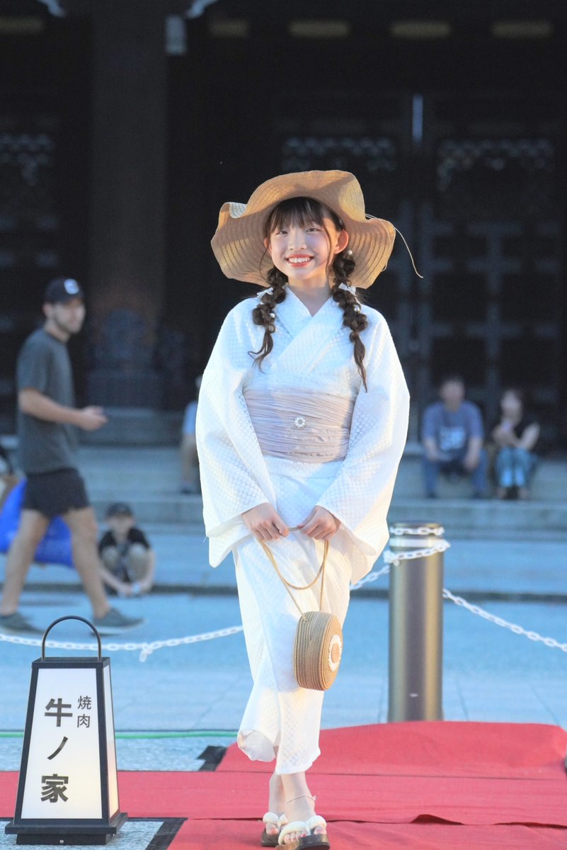 mats_mats_mats's tweet photo. 2026.7.12
東本願寺前 お東さん広場
#京都夜市
KYOTO YUKATA COLLECTION
#京都浴衣コレクション
#Meina #白瀬めいな
#poppin_dolly
#ポピドリ https://t.co/TcrqiRDqVV