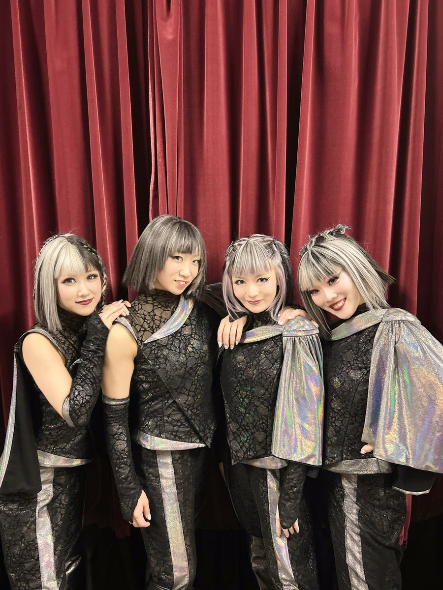 ayano_w__1130's tweet photo. #美少女戦士セーラームーン 
#シャイニングシアター
本日もありがとうございました！

いよいよ明日が1期の最終日🌙
13:30の一回公演です🐈‍⬛

ここまでの感謝と共に
明日もいつものように全力でお届けします🌟
劇場でお待ちしております☺️
#prettyguardiansailormoonshiningtheater #shiningtheater https://t.co/KrKeWnKUh9