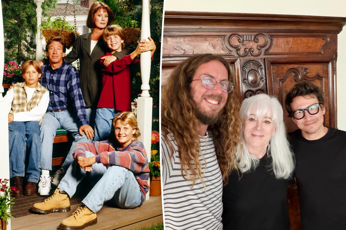 nypost's tweet photo. Jonathan Taylor Thomas, 44, reunites with ‘Home Improvement’ co-stars in rare photo https://t.co/Dv92TJcoTC https://t.co/A726mDoi9C