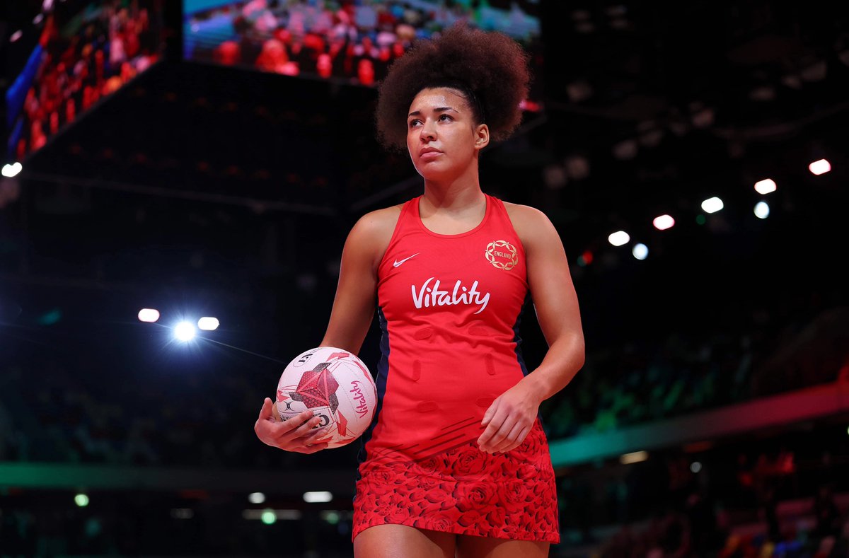 ThisIsNotMe35's tweet photo. @The_Kitsman Such a shame.
We were so looking forward to Hummel for this Europa season as well.
Why could they not have done the same as England Netball?? https://t.co/i97qAkawBD