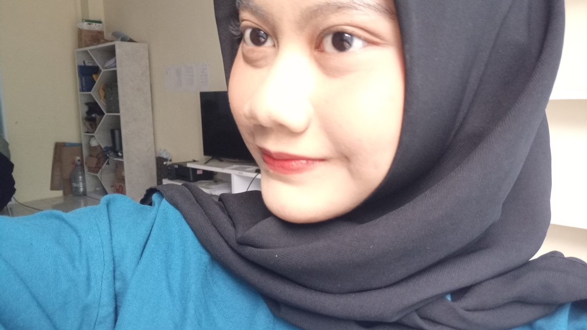 dhyrnn's tweet photo. Dump tudey ke kampus buat latihan ukm

Video 1: Kibi kesayangan
Video 2: Ditinggal jakling👺🫨😡 https://t.co/FsYlzxACFV