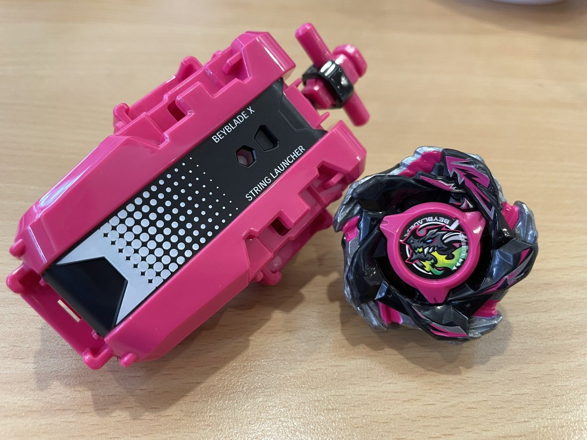 Red10lr's tweet photo. この1ヶ月はかなりベイ活充実してたなぁ
追加で買うのは難しいけど、ベイブレードの色んな楽しみ方を再確認したよ^ ^ https://t.co/EPL3esqoA8
