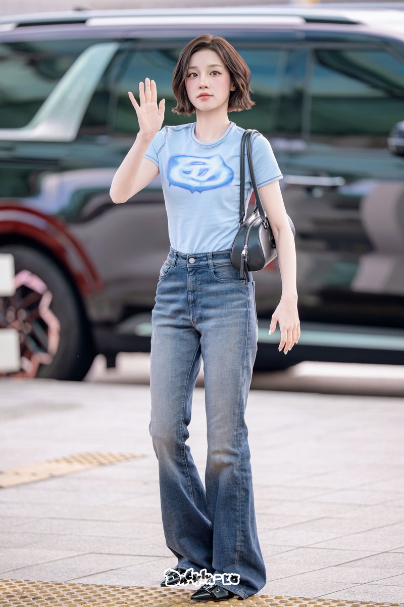 dachik_eo's tweet photo. 260730 idle (아이들) - ICN  
#idle #YUQI #우기 https://t.co/B9xSfSEstq