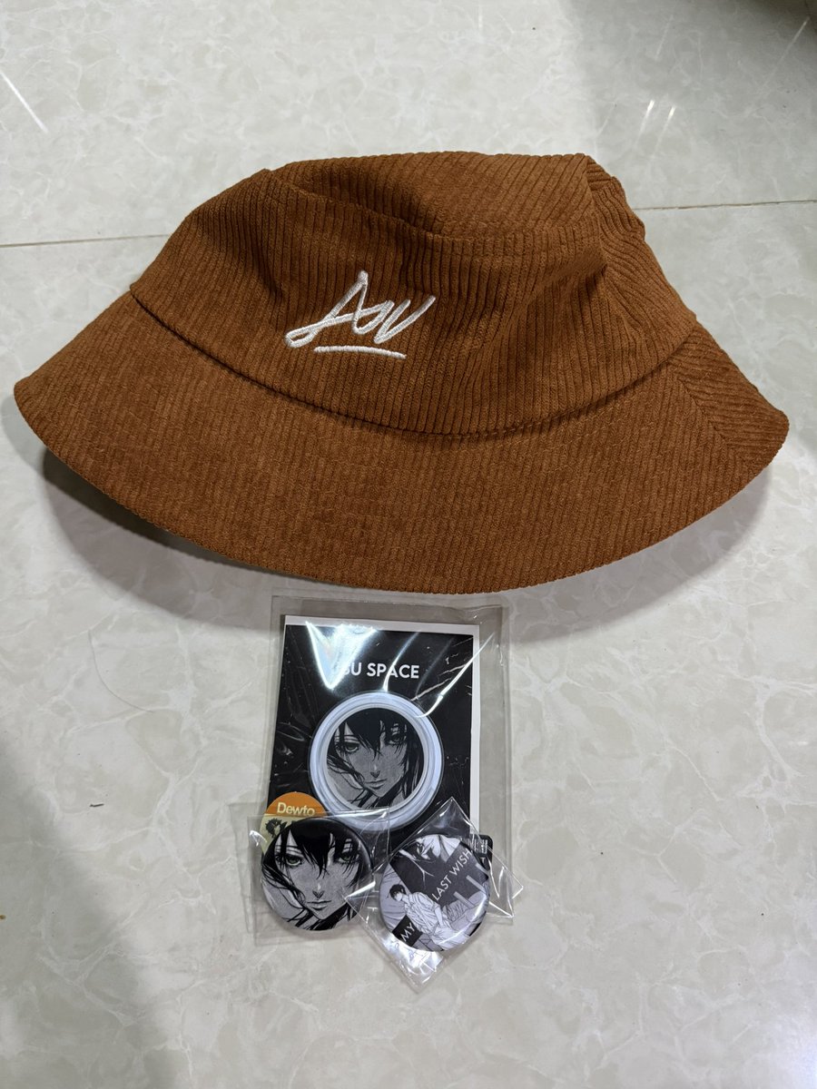 ayahcaptapmib's tweet photo. Pls rp

แจกของแก้บน 2 คนคับบ รีได้เลย!

1. หมวกบักเก็ต
2.กิ๊บตอก +เข็มกลัดสองลาย

ประกาศผลวันอาทิตย์ค่า💕
#dew_jsu
#tee_vtp https://t.co/ZidEiMfM9w