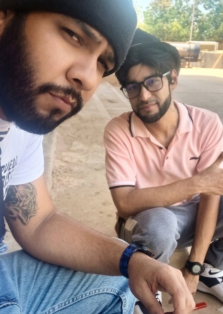 Karkatonus's tweet photo. 🎮🎮🎮 #boys #venezuela #bi https://t.co/G0OmwCDKBB