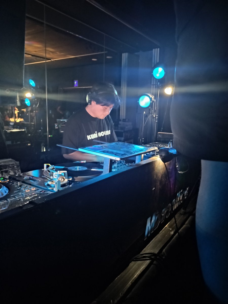1496dayone's tweet photo. クニ緊張しとる
#dommune https://t.co/uAaRWWt5Qd
