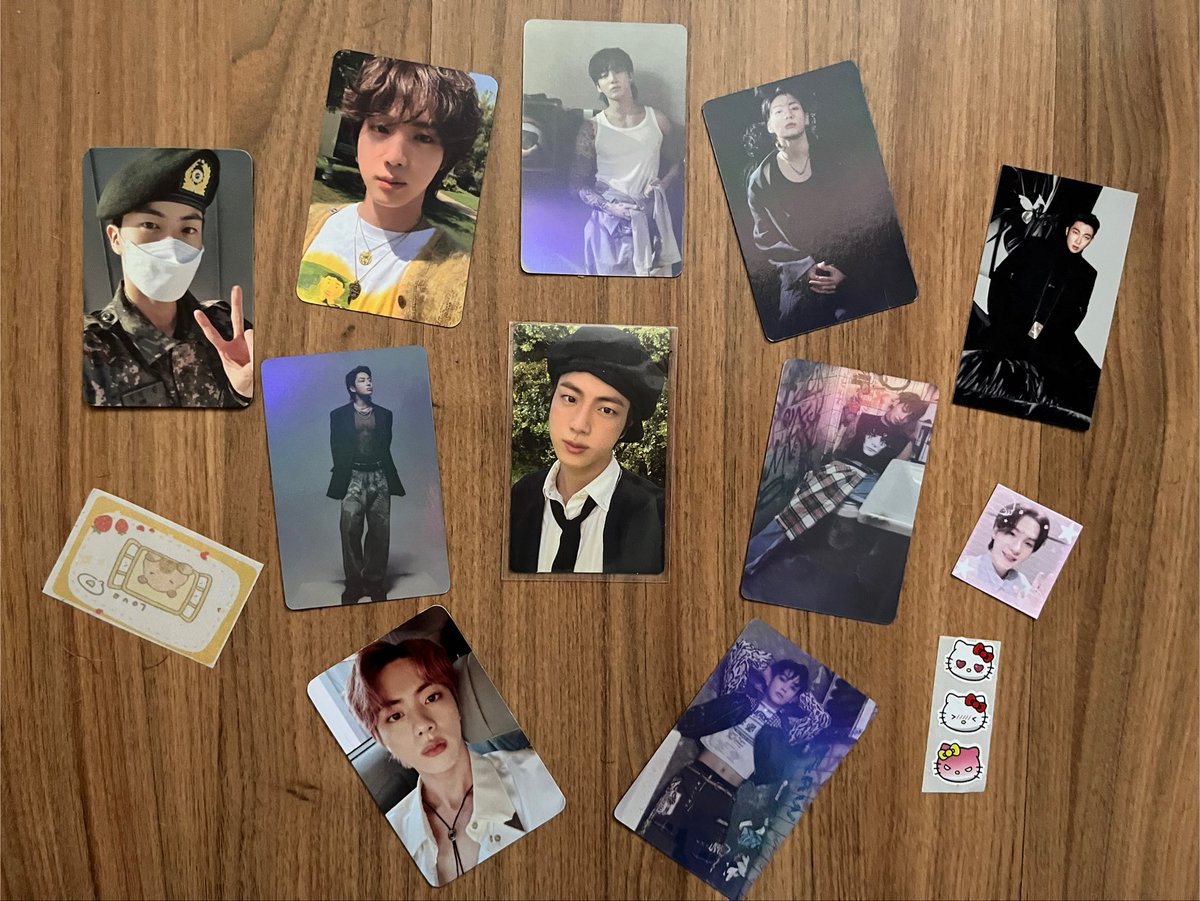ksjinniesmoon's tweet photo. Feedback suuuuper positivo pra @HeloisaBts89115 que me ajudou a realizar o sonho do Jib boina e ainda mandou vários brindes LINDOS, tô completamente apaixonada!! Obrigada por todo carinho ao detalhe na embalagem linda, você faz tudo 💜✨💜✨ https://t.co/ELXy6ByolS