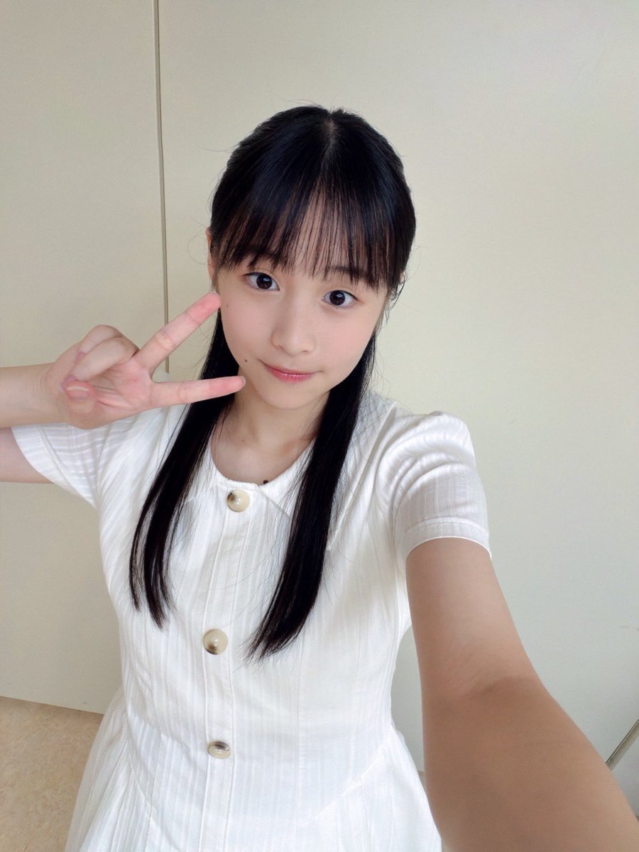 MorningMusumeMg's tweet photo. こんばんは〜
安田美結💚です！

本日21:00⏰に
【安田美結】モーニング娘。18期メンバー加入 舞台裏＆未公開映像 後編
https://t.co/XB8d4wNluK

が公開されました〜‼️👏🏻

ぜひ見てみてください！！👀✨

#安田美結
#モーニング娘26
#morningmusume26
#ハロプロ
#Helloproject https://t.co/dUxeOs7gAS
