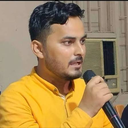 jansuraajonline's tweet photo. जन सुराज संघर्ष वाहिनी के प्रदेश अध्यक्ष अनूप मैथिल को पुलिस ने हिरासत में लिया। https://t.co/8tmM84BUp3