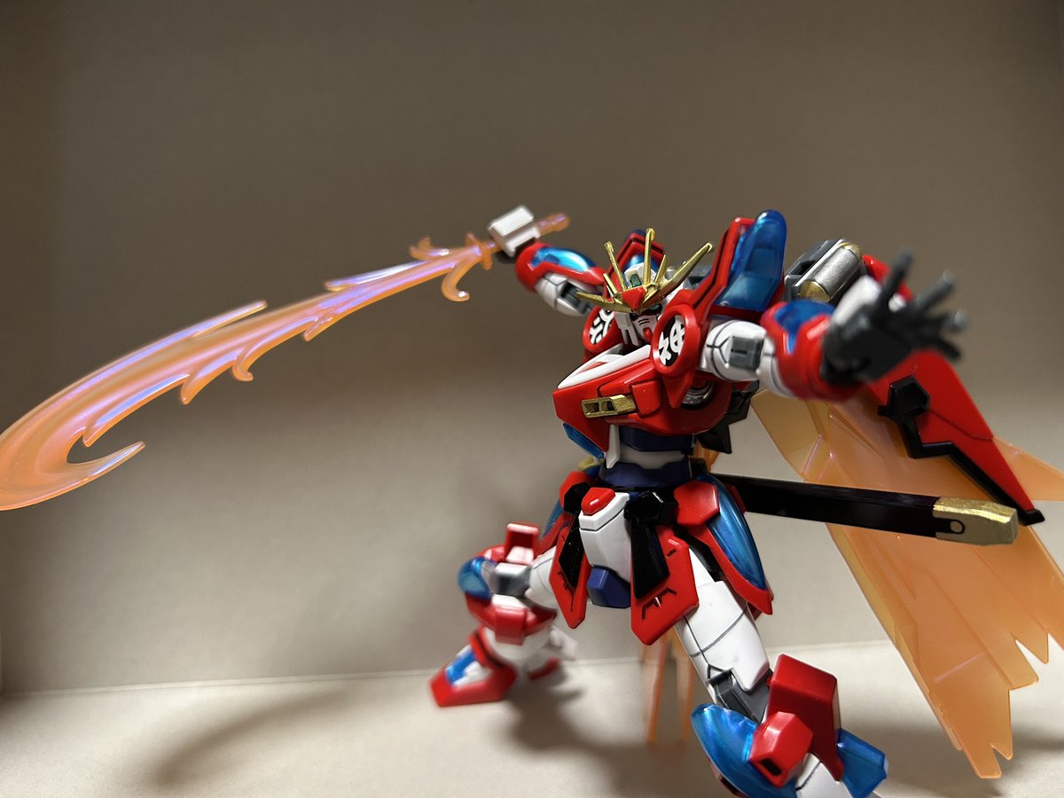 chunzo_ts's tweet photo. #今月作ったプラモ晒そうぜ

今月はこれ作りました！

HG『神バーニングガンダム』
旧キット 1/100『トールギスⅢ』
SDW『78代目武者頑駄無&amp; 隠密ガンダムエアリアル』
HG『ヴィクトリーガンダム』

#ガンプラ
#ガンプラ好きと繋がりたい https://t.co/wiobGF9lYs