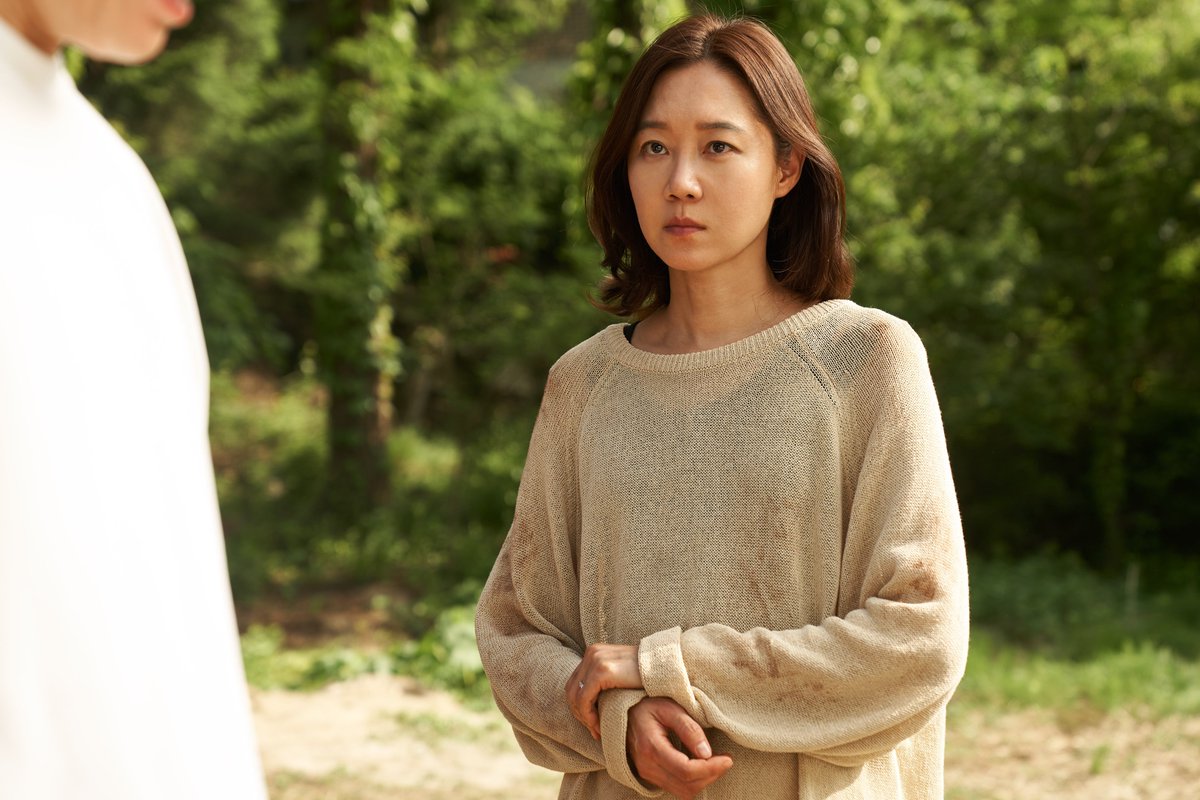 lotte_ent's tweet photo. 엄마밖에 모르는 바보, 근데 나도 엄마잖아?
K-장녀 '장주' 공효진 캐릭터 스틸 공개✨

<경주기행> 8월 26일 극장 대개봉🚌 https://t.co/04WS9wLXW4