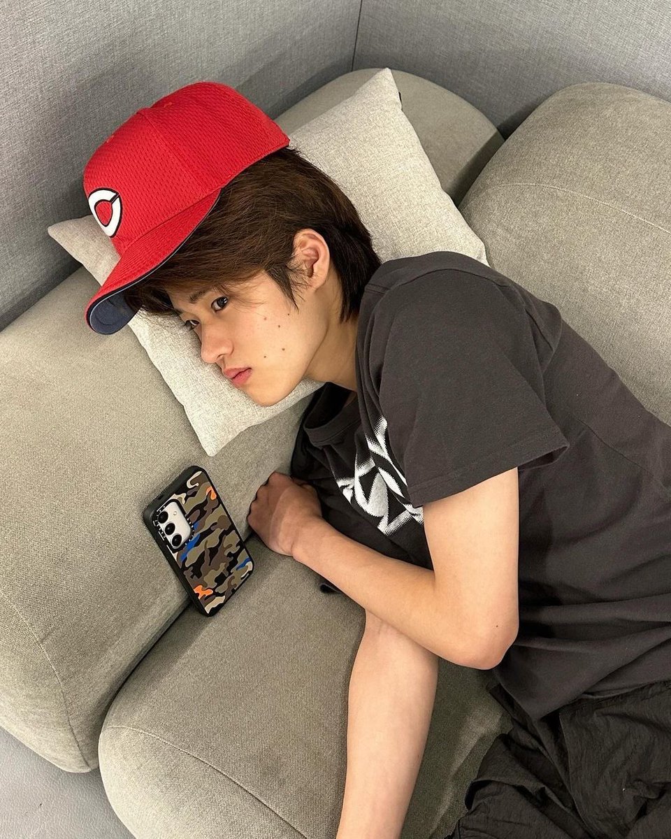 eoeoseok's tweet photo. https://t.co/fgsHYhvtzi