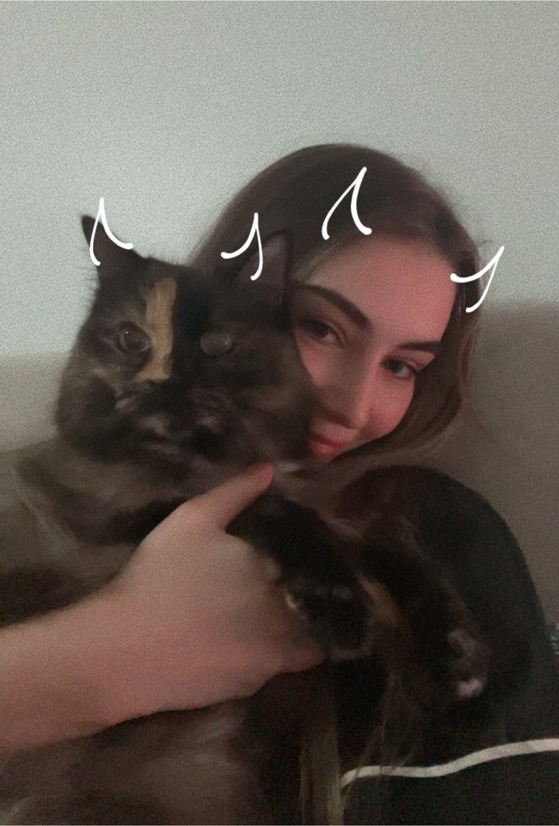 SinforSaber's tweet photo. Name one thing cuter… I’ll wait https://t.co/4VTtJOoRrN