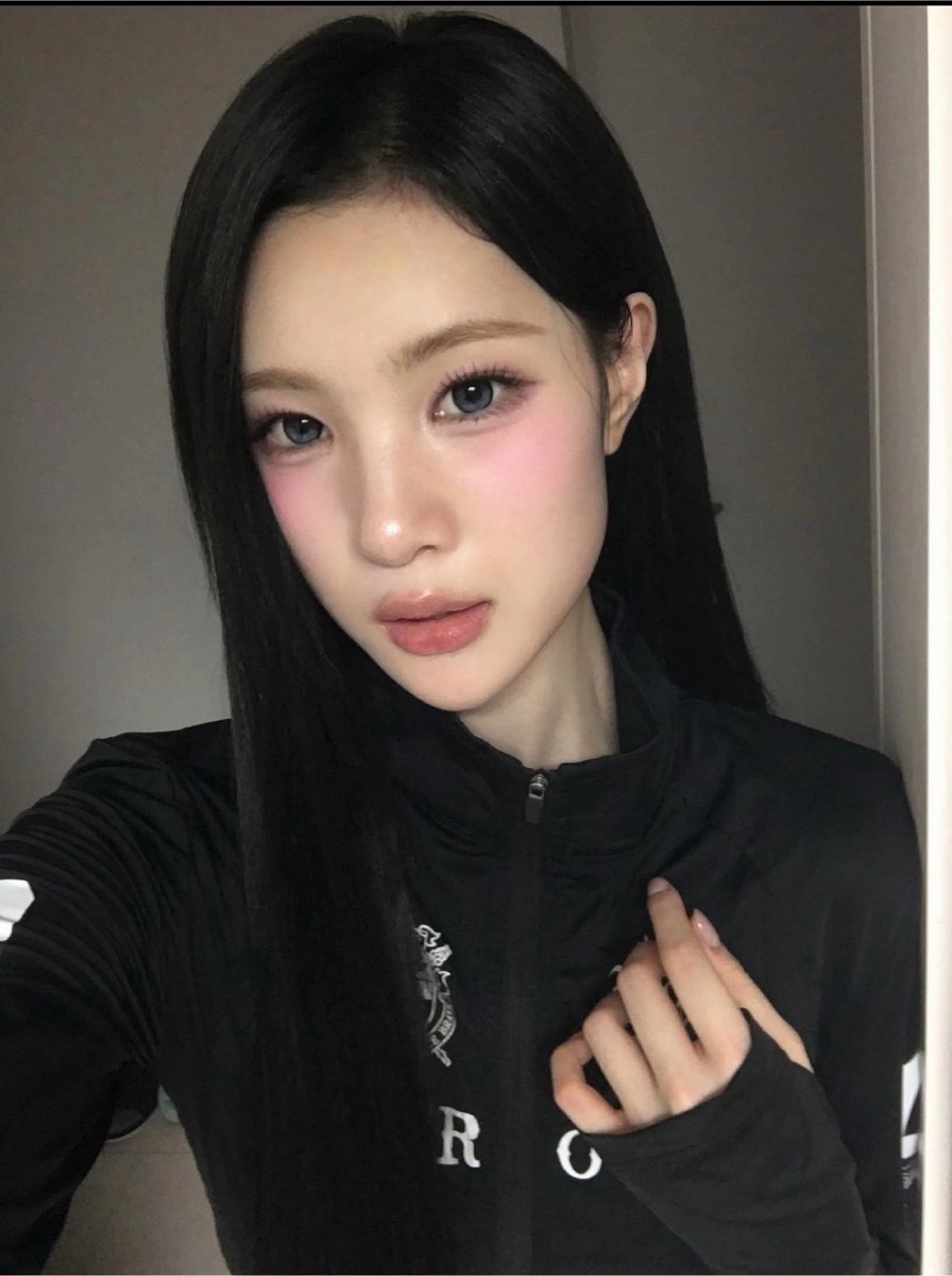 juunellee's tweet photo. ajshwkaksdjpfeksksjsjkwlp???!!!!! https://t.co/kQFQ4xwBCb