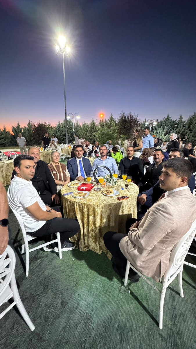 leventcaglanci's tweet photo. Yeşilay Polatlı Şube Başkanı, değerli kardeşim Sercan Erol’un kıymetli evladının sünnet düğününe ve değerli dostum Harun Yılmaz’ın kıymetli kardeşi Can Yılmaz’ın düğününe Polatlı Ülkü Ocakları Başkanımız Sn. Enes Işık ile birlikte katılım sağladık. Hayırlı uğurlu olsun inşallah. https://t.co/2Ozuj8aw2Z