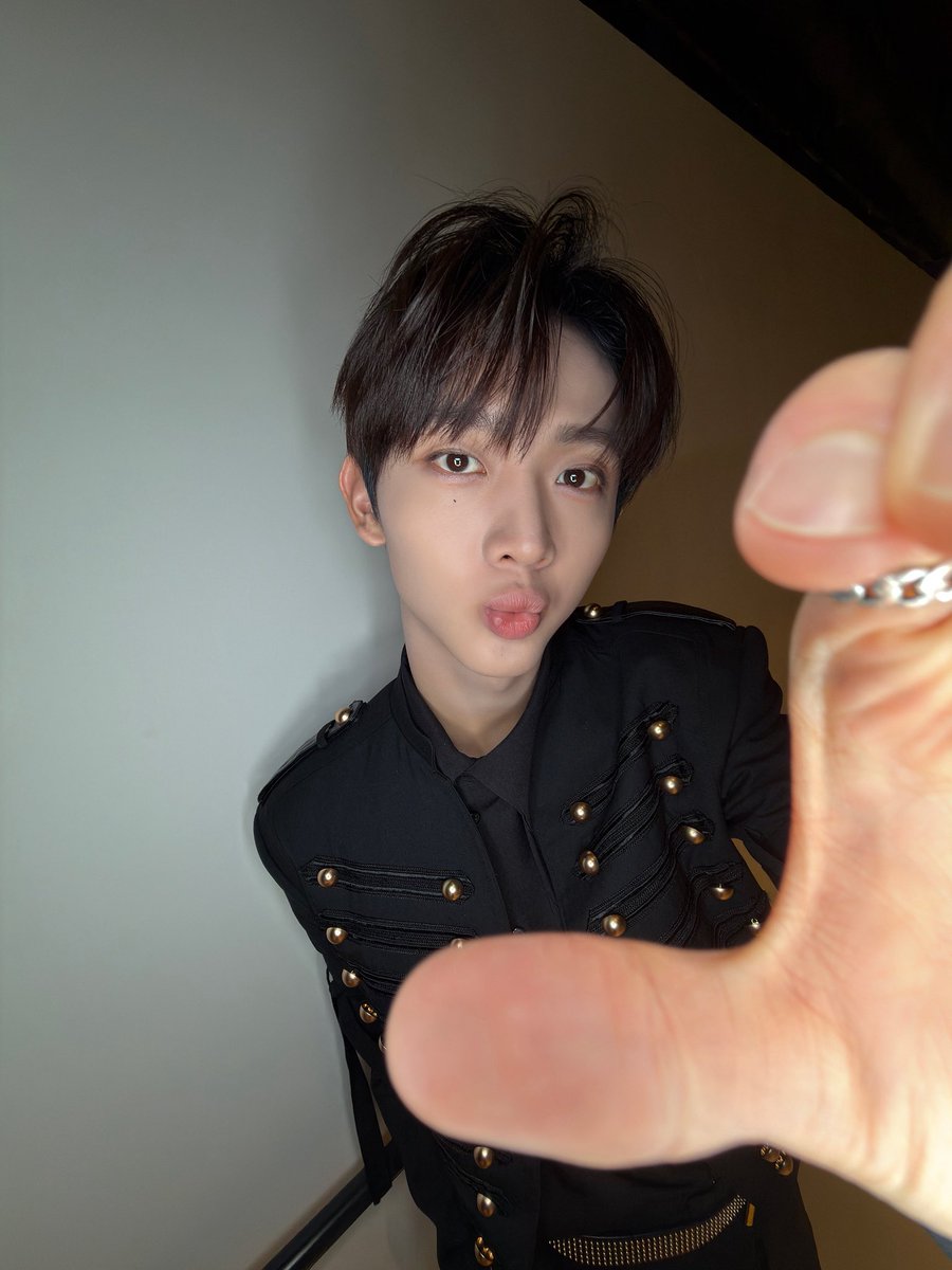 jebemail's tweet photo. Yoo Seungeon💌

#YOOSEUNGEON          #AND2BLE https://t.co/2RgcSm6uyI