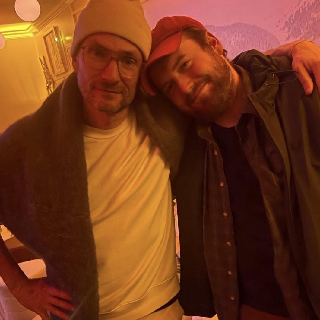 hoffmanupdates's tweet photo. “Painful in the beginning, then… extreme pleasure, Hoffman says of how intimacy coordinator Yehuda Duenyas described pegging

“If there’s any awkward feeling of, How would I crawl on all fours? He’s like, ‘You do it like this,’ &amp; demonstrates. It gives you something to go off.” https://t.co/ctTetIJ0AE
