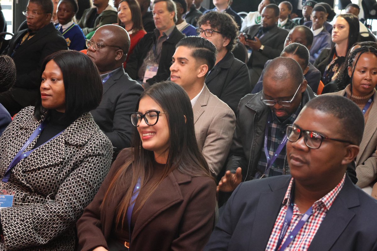 HigherEduGovZA's tweet photo. Addressing learners at the launch of the Primestars 2026 Educate: Maths and Science Revision Programme, @DM_DHET_DubeN emphasised the importance of STEM education.
#DHET #Primestars #eduCate2026 #TheSTEMFixFor26
#STEMEducation https://t.co/U0FlQNuGaj