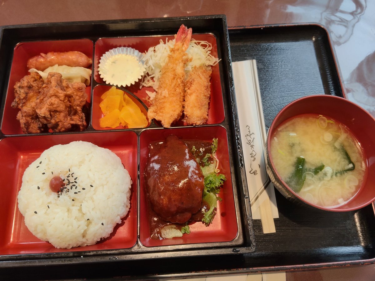bluefish5673's tweet photo. 夕方、早めに会社を出て🍺
美味しかったです😁😁
#レストランはやしや　#新宿 https://t.co/T4XKcQFUex
