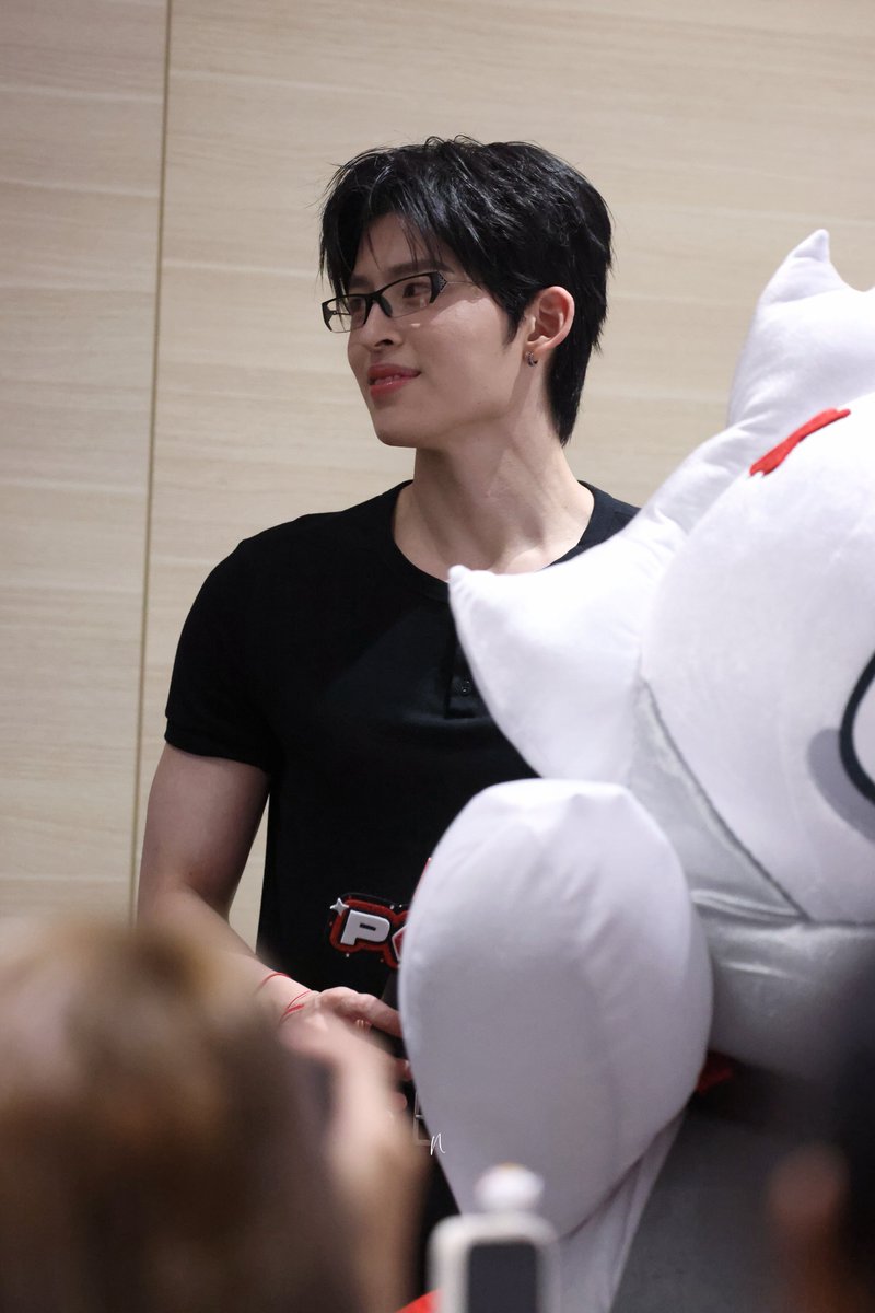 Maruko_ni's tweet photo. JASPER FLAREY FANSIGN

#งานมหกรรมนิยายนานาชาติ2026xJASPER
#ppnaravit https://t.co/XAu96DJba7