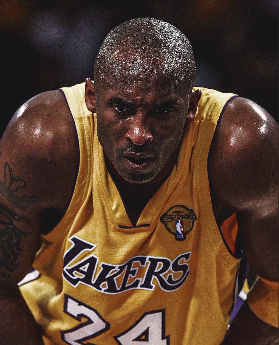 MambaArchives's tweet photo. #MambaMentality 🐐👑 https://t.co/m3ip2UEANa