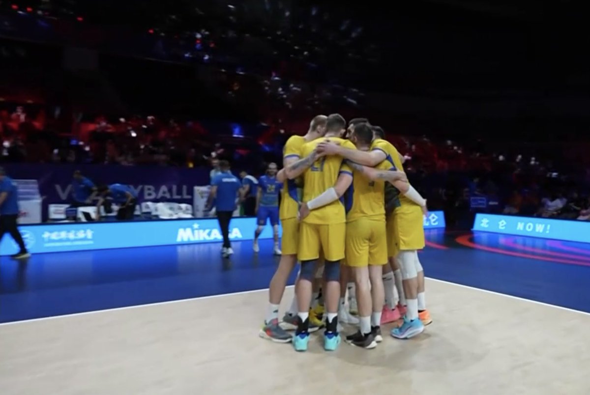 enola8a's tweet photo. โปแลนด์🇲🇨 1-1ยูเครน🇺🇦 มันสุดๆ
 #วอลเลย์บอลชาย #VNL2026 https://t.co/z8HKwU2nF4