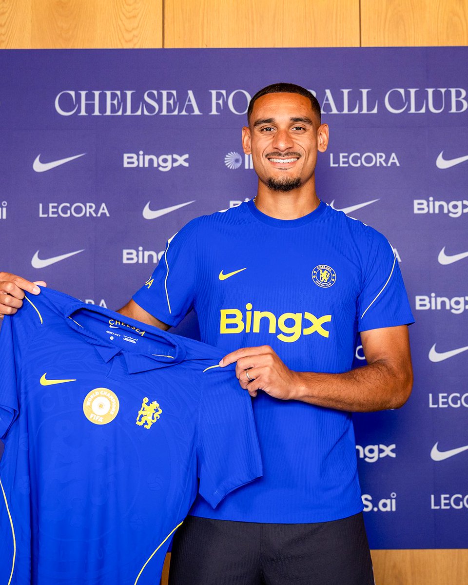 brfootball's tweet photo. Chelsea’s new centre-back has arrived:

Maxence Lacroix 🔵🇫🇷 https://t.co/CmheF3Gn8i