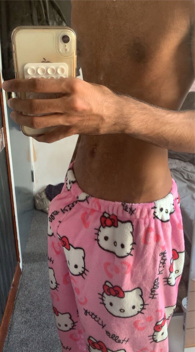 Jun41d28's tweet photo. This is why I hate mornings https://t.co/4mAUpOGpTL