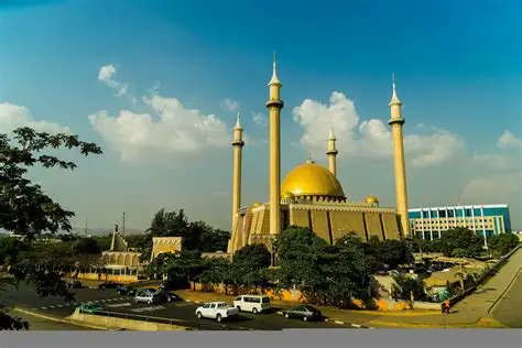 NigeriaStories's tweet photo. BREAKING: About 78 Ministries, Departments and Agencies of the Federal Government set aside nearly N400bn in the 2026 budget for the construction and rehabilitation of community halls, mosques, traditional rulers’ palaces, village market squares and civic centres.

~ The PUNCH says.