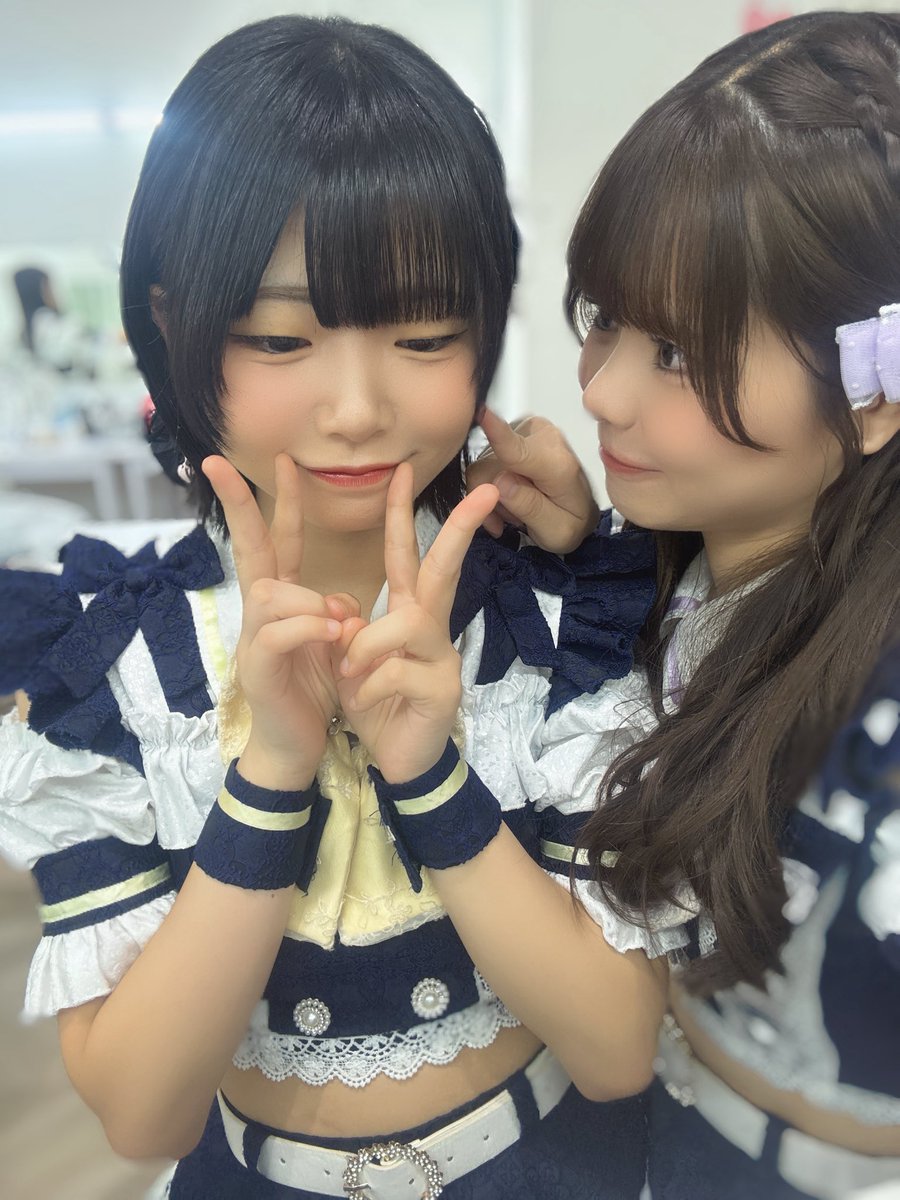 HCPL_kira's tweet photo. プレデビュー期間にウルフしてたの見ててちょーーーー可愛くてまたやって欲しいなと思ったらしてくれて神です💛💛💛
(直接見ることができて嬉しい😭🙂‍↕️) https://t.co/Gcs1zOz9qT