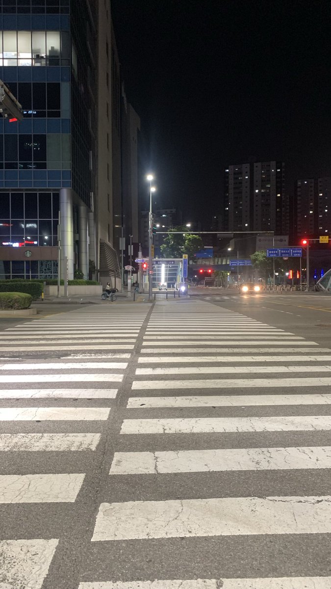 uyrrrrr_'s tweet photo. 아효효 더워라 https://t.co/MZ9oVPebiD
