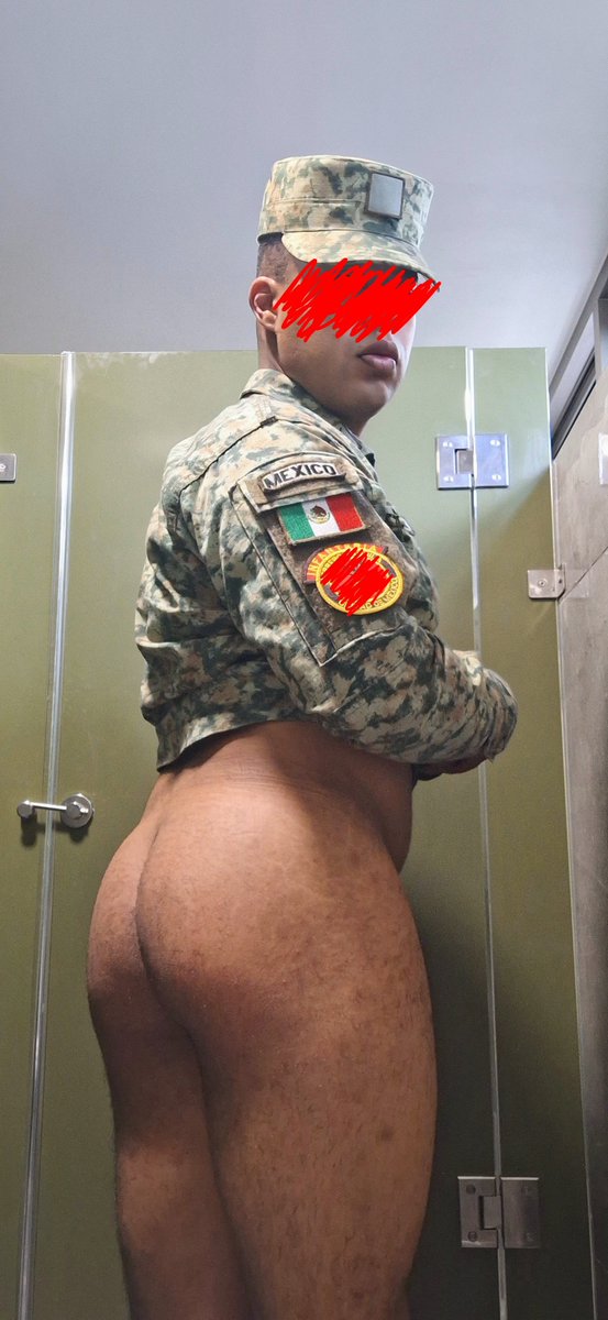 TanerHernandez's tweet photo. @alainkRRR Cómeme 🤤🍆 https://t.co/nCJgAJsr9d